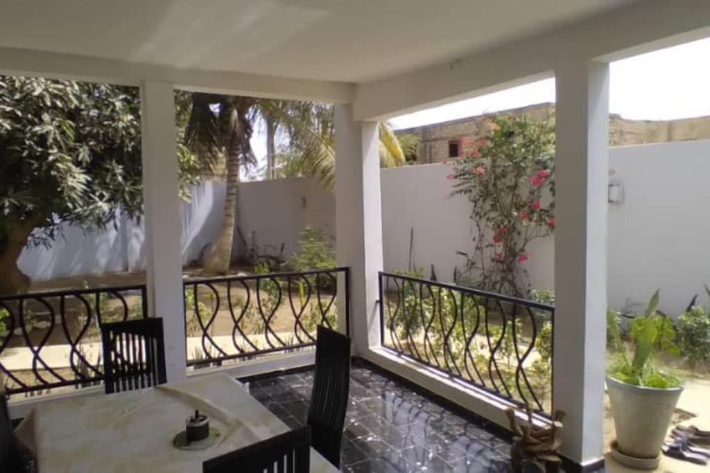 Belle Villa Proche Bord De Mer Ngaparou Exterior foto
